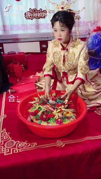 #用爱守护快乐成长 #拔龙凤糕 寓意:龙凤相配,阴阳结合、天赐良缘,更是老人的期盼想要龙凤胎