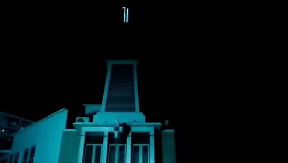 #经典电影 #影视解说 #好剧推荐 #上热门_ #࿆抖音小助手 泰国寺庙惊现上千具尸婴,人心远比鬼神更可怕!
《尸婴》