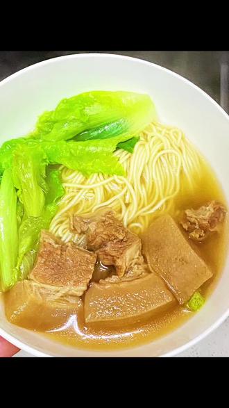 一早来一碗泉州带皮牛肉面