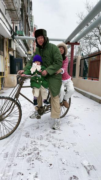 #中泰夫妻 #记录真实生活 孩子老婆一起拉哈哈#泰哥哥 @尚可鑫 @潼潼(中泰混血儿) @泰哥哥