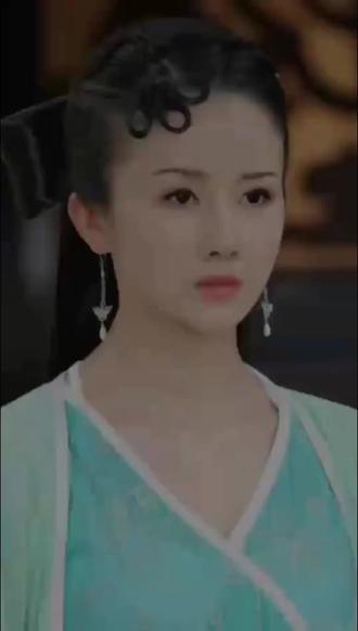 演员孙菲菲碧血剑里面的阿九长坪公主,