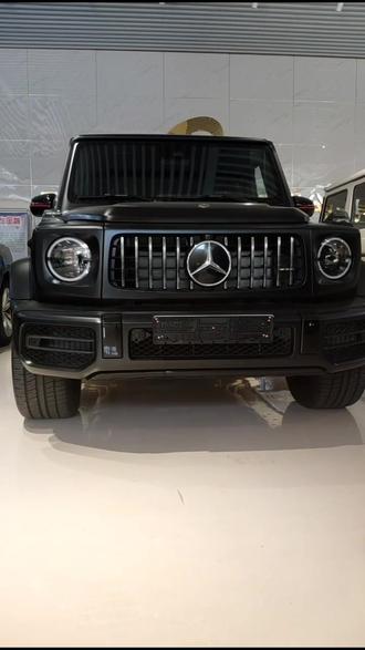 19款奔驰G63 Edition首发限量跟普通版有何区别,别我值不值,喜欢买就得了!#最爱奔驰大g