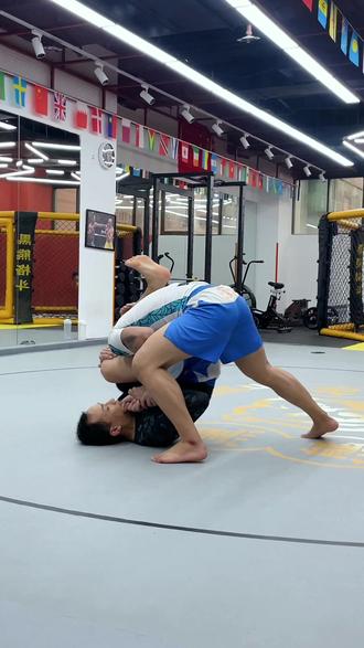 无道服柔术实战#日常训练 #巴西柔术 #昆明黑熊格斗