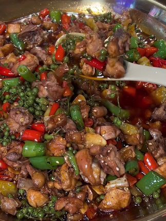 成龙高情商聊天,成龙高情商聊天:人际交往的艺术解析