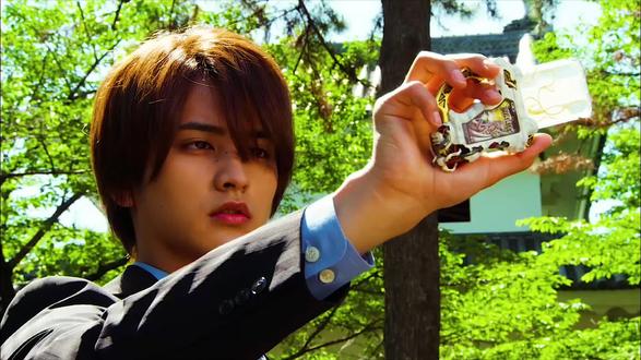 落俗不可避免,浪漫至死不渝#镜飞彩 #假面骑士exaid - 抖音