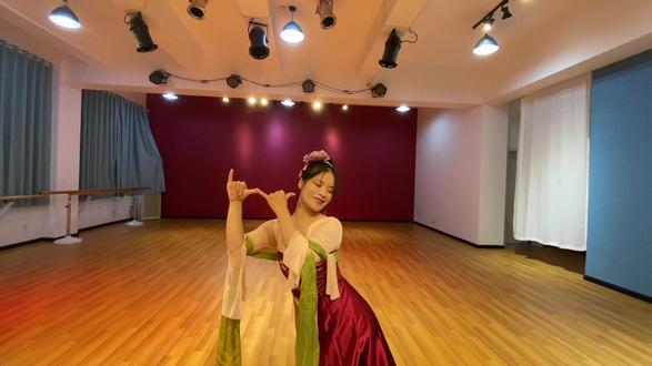 #美人关 #古典舞 #烟台舞飞扬舞蹈 #烟台 英雄难过美人关,神仙编舞