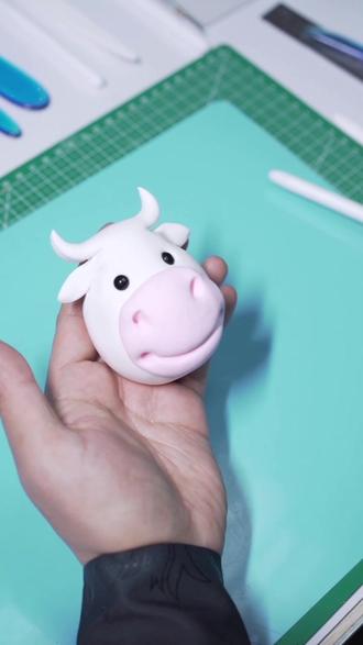 快过年了,教你们做个牛🐮头卡通包子#粘土手工 #粘土 #手工diy #纯手工