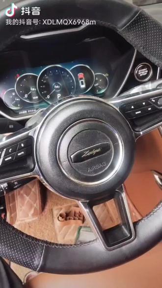 众泰T700主驾驶门开关不可用