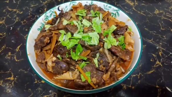 猪肺这样做一盘都不够吃,下饭下酒都爽爽的,让你回味无穷