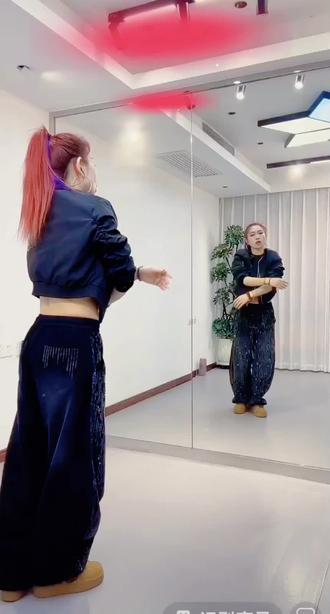 #我的女孩👧🏻 前部分保姆教程#背面慢动作分解 #保姆级教程 #口令分解慢动作 后面柔的部分简单就不分享保姆教程了哈#潮流广场舞