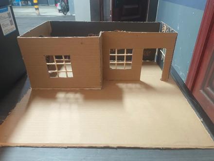 幼儿园手工作业#小别墅#废旧纸箱变废为宝