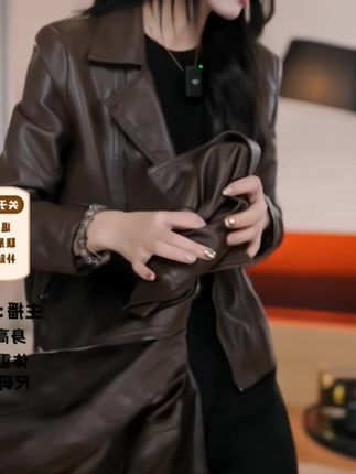 皮衣外套#时尚女装