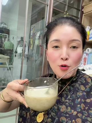 2斤装初乳高钙奶粉,好喝又健康