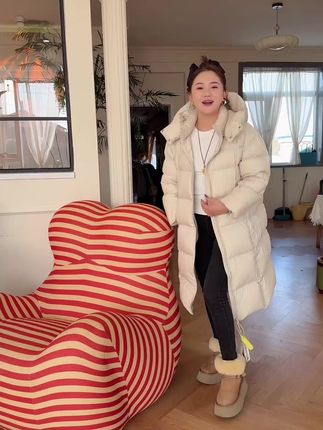 2025新款女长款羽绒服,95%白鸭绒加厚超保暖! #加厚外套 #加厚保暖 #长款外套 #2025新款 #女士羽绒服