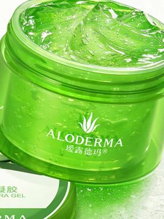 夏天想要清爽又保湿的芦荟胶,快来看看这个瑷露德玛有机芦荟胶!它是这种清润的凝胶质地,抹开就化水了,冰冰凉凉的很舒服。里面含有百分之九十九的库拉索芦荟,补水保湿的同时还能舒缓皮肤,日常薄涂或者敷面膜都很不错,姐妹们赶紧囤起来吧!#强烈推荐 #美肤养肤 #护肤品 #好皮肤养出来 #芦荟胶