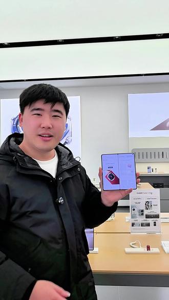 Mate X7的小艺连续翻译太方便了,还可以双屏连续翻译!#华为MateX7 #鸿蒙越用越香 #越展开越心动 #HarmonyOS6