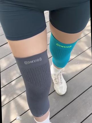 经常户外徒步登山的朋友一定要试试这款专业压缩护膝#运动护膝 #户外徒步登山 #运动健身