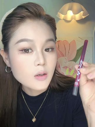 唇线笔画卧蚕也超好看#美妆 #美妆好物 #分享妆容 #女生必备 #