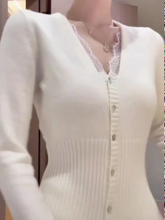 氛围感v领蕾丝针织打底衫女春秋季2025纯欲洋气修身显瘦内搭上衣#好物推荐🔥