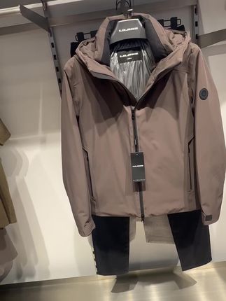 #户外穿搭 #运动休闲 #外套穿搭 #穿搭展示 #穿搭穿搭