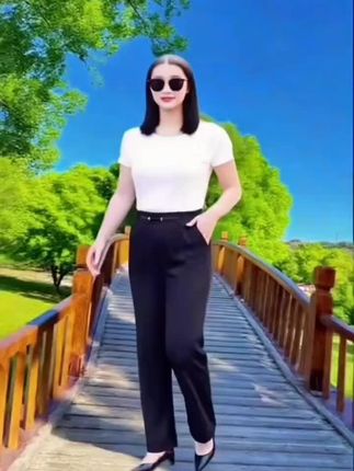 #上热门🔥🔥🔥 春秋加肥加大码女裤高腰显瘦阔腿垂感妈妈装休闲微喇叭裤200斤#谁穿谁好看 #春秋新款 #高端大气 #显高显瘦显腿长
