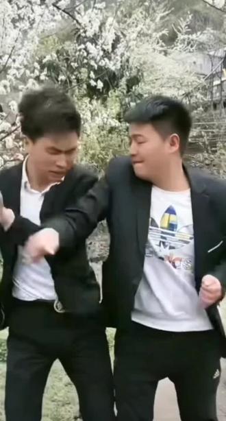 风少爷棉花糖新婚快乐!#三妹#风少爷棉花糖