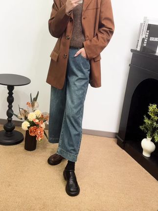 谁能拒绝这么好搭的单鞋???气质感轻松拿捏!!!#哎呦喂你鞋真好看 #宝藏鞋子