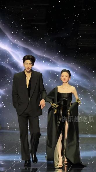 张凌赫又接古装剧!都已经审美疲劳了 #张凌赫