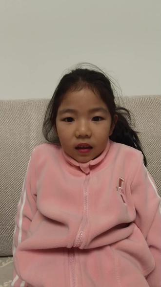 脑筋急转弯29:什么东西甜甜的,放在嘴里还会跳?
#脑筋急转弯 #搞笑脑筋急转弯 #谐音梗脑筋急转弯