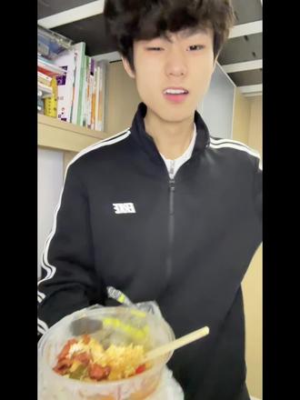 不要怕丢人,什么都不做才丢人#吴悦 #真实事件改编 #努力永远会有收获