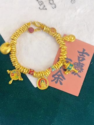 开不开心,囤点黄金~ 不需要纯爱 只喜欢纯金#足金999 #黄金首饰 #玩个很新的东西 #当甄嬛遇上黄金 #黄金