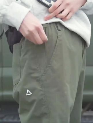 #穿搭穿搭 #休闲裤 #工装裤穿搭 #透气舒适不闷热 #裤子穿搭
