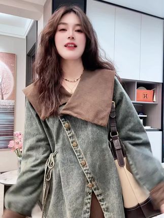 每当我想起你 在这秋风里 在这九月底#藏肉显瘦穿搭 #显高显瘦穿搭 #减龄气质 #高级感穿搭 #秋季微胖穿搭测评