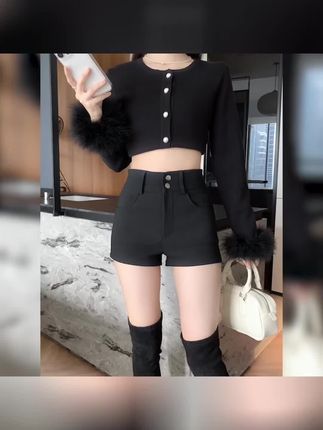 #好物种草 #好东西一起分享 黑色百搭简约弹力紧身短裤女2025秋冬高腰显瘦包臀热裤打底靴裤子#紧身短裤#热裤 #牛仔裤