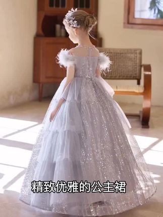 精致优雅的公主裙,专为女童打造,轻奢设计展现高贵气质。