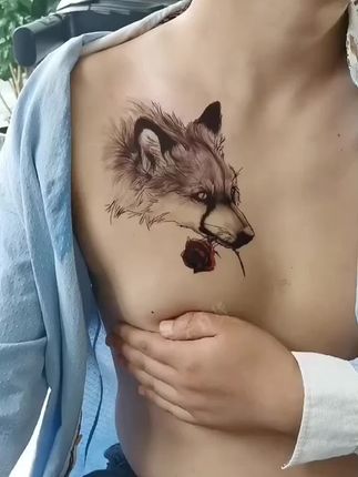 狼叼花代表爱情,叼着玫瑰送心上人,太浪漫了#狼叼花 #防水贴画