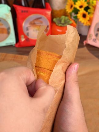 这样的#蛋月烧 工厂直发,你尝过吗?#月饼#蛋月烧月饼#厂家直销