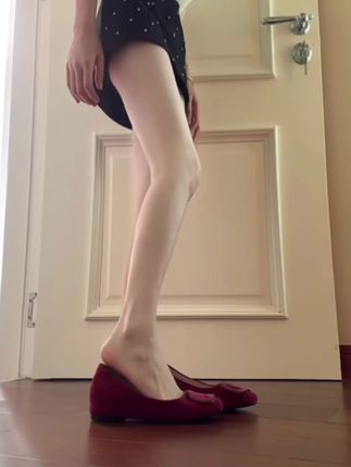 #辣妹穿搭大赏 #绝美高跟鞋 #尖头高跟鞋 #高跟鞋 #高跟控