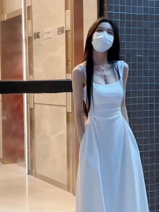 #早秋不费力显贵穿搭 #2025年秋季都流行穿什么 #温柔风穿搭 #今日穿搭look #如果上班都穿流光高智风