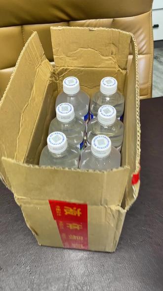 我的妈呀,这价给发了8瓶我闭眼囤了。#东鹏补水啦 #夏日饮品 #饮料 #补水啦