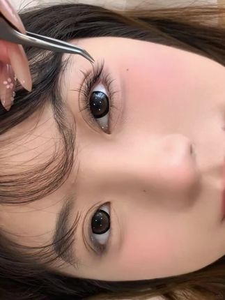 蓝眼泪假睫毛太绝了!轻盈无感,伪素颜轻松驾驭各种场景!#假睫毛 #美妆好物 #睫毛分享