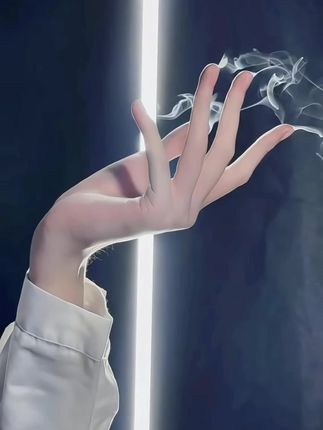 不是霍格沃滋学院去不起,而是自学的手指生烟魔法更有性价比!#魔术 #万万想不到 #玩个很新的东西 #创意 #手指生烟