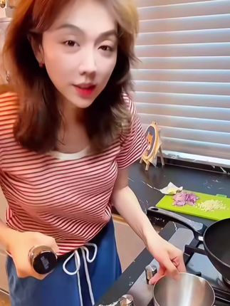 #馋馋馋馋 #在家做美食 #罗氏虾 #黑胡椒 #强烈推荐