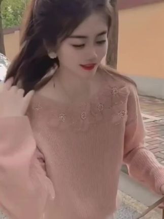 #针织衫 #女装 #设计感花朵领针织衫#针织毛衣#时尚穿搭