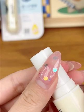 视频同款在橱窗,【刘涛推荐】戴可思婴儿润唇膏保湿滋润补水儿童宝宝护唇膏防干裂。