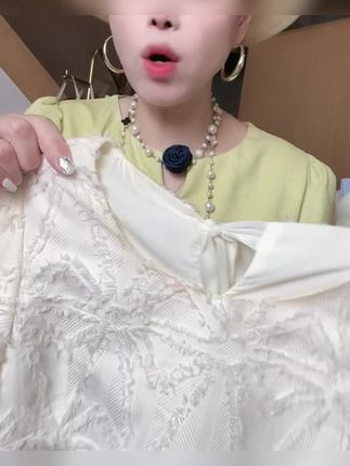 2025夏季新款宽松气质连衣裙,圆领设计显瘦显白,法式风格减龄流苏短袖,尽显优雅时尚!