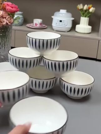 千叶草米饭碗,陶瓷餐具釉下彩耐高温美观实用