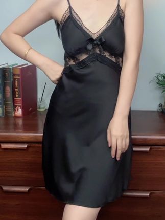 搭配到位, 穿什么都是顶配#高级感穿搭 #性感穿搭 #女人味穿搭 #性感睡衣 #纯欲睡衣