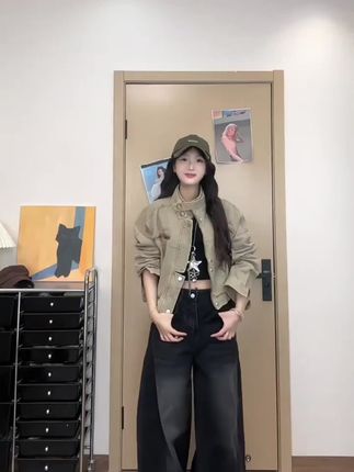 美式特调卡其色工装巴恩风外套女2025早秋立领机车显瘦短夹克上衣