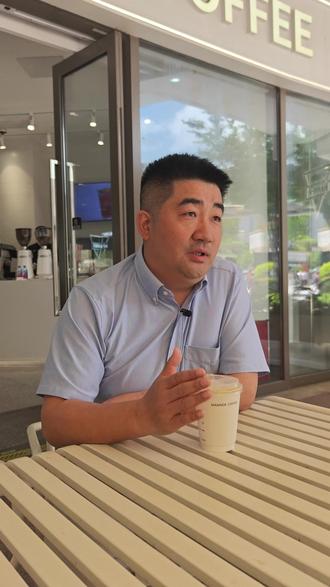 眼镜店和视光中心新客拉不动、老客复购低,卷低价又没利润。三个细分化眼镜赛道帮你提高盈利。#炯炯神童 #智能眼镜 #眼镜店 #视光中心 #眼镜销售